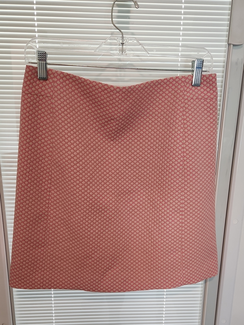 LOFT Pink/Cream Skirt with Geometric Dot Pattern